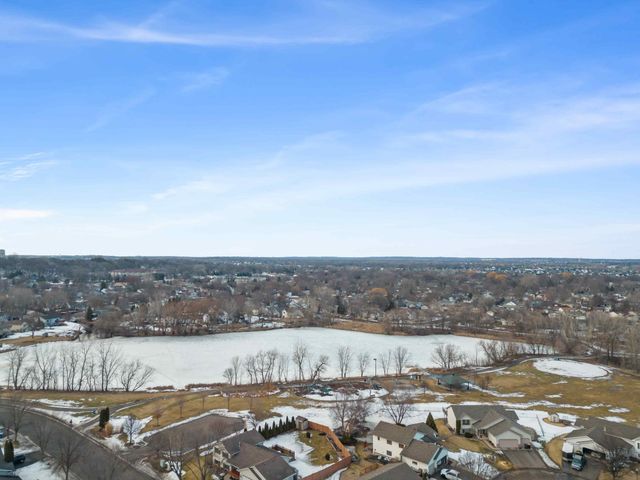 18704 Easton Avenue, Farmington, MN 55024