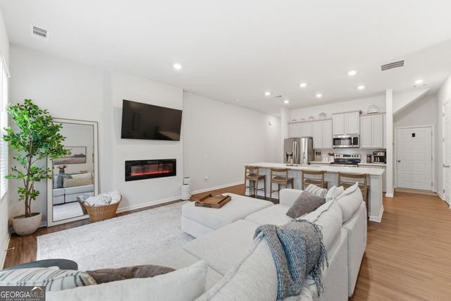 487 Bishop Lane, Woodstock, GA 30188