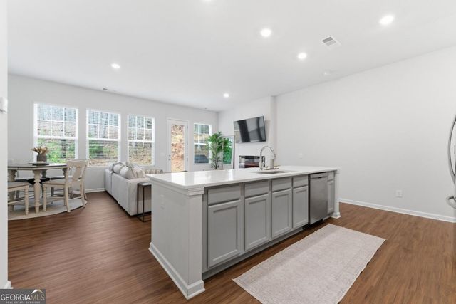 487 Bishop Lane, Woodstock, GA 30188