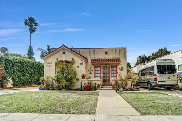 1425 Park, Long Beach, CA 90804