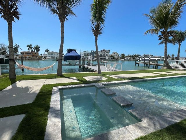 11180 9TH STREET E, Treasure Island, FL 33706