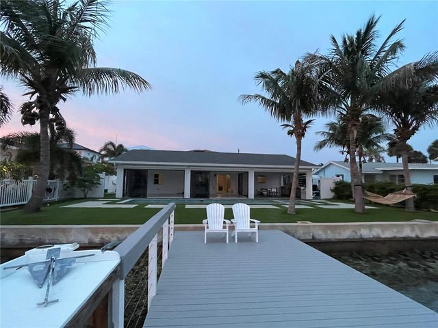 11180 9TH STREET E, Treasure Island, FL 33706