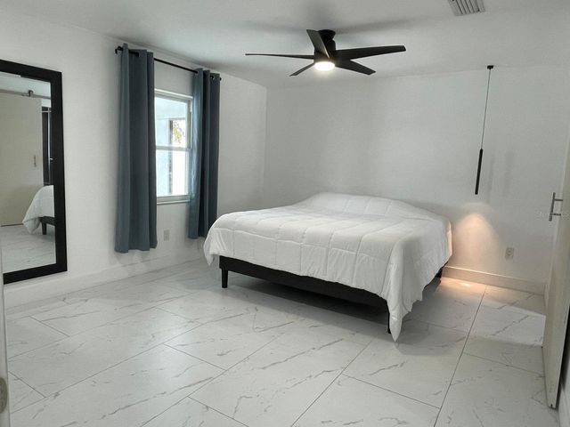 11180 9TH STREET E, Treasure Island, FL 33706