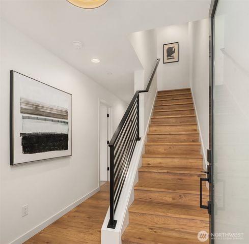 223 NE 75th Street, Seattle, WA 98115