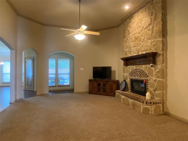 380 Spring Meadow Drive, Fairview, TX 75069