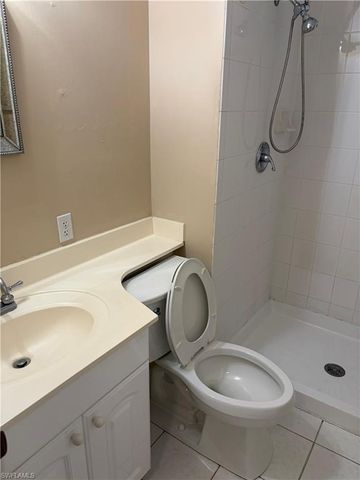 1600 Mandarin RD, Naples, FL 34102