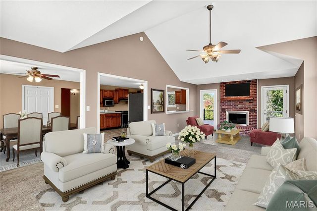 3567 Sweet Briar Lane, Columbia, IL 62236