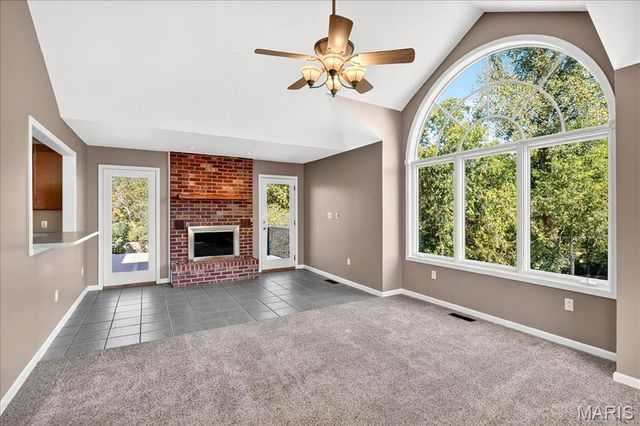 3567 Sweet Briar Lane, Columbia, IL 62236