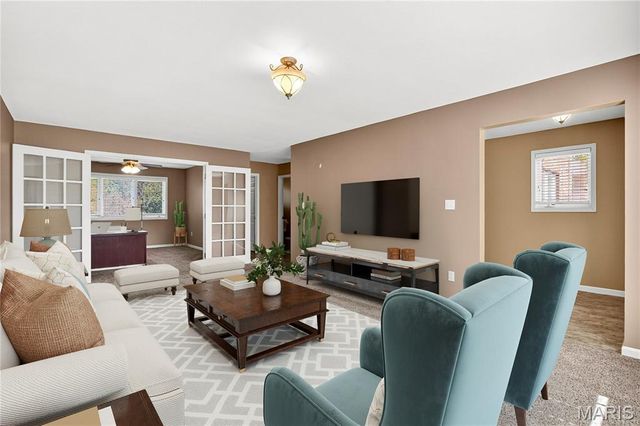 3567 Sweet Briar Lane, Columbia, IL 62236