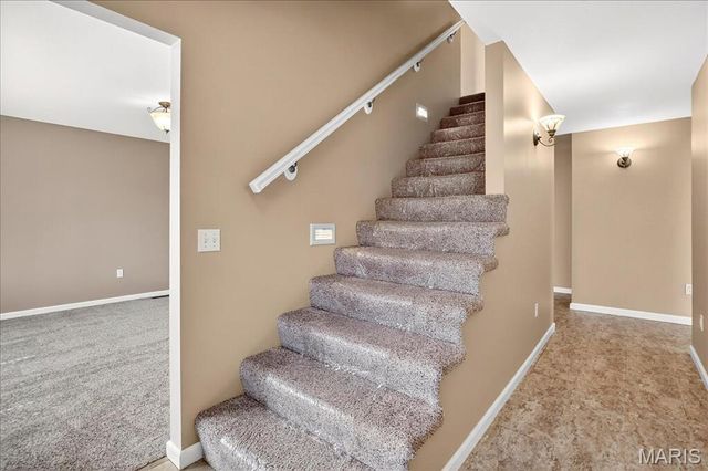 3567 Sweet Briar Lane, Columbia, IL 62236