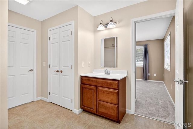 3567 Sweet Briar Lane, Columbia, IL 62236