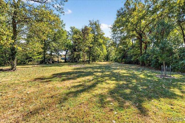 3567 Sweet Briar Lane, Columbia, IL 62236