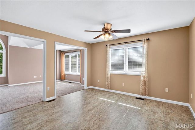 3567 Sweet Briar Lane, Columbia, IL 62236