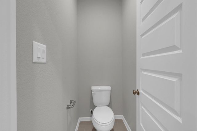 356 Summer Place Drive, Montgomery, TX 77356