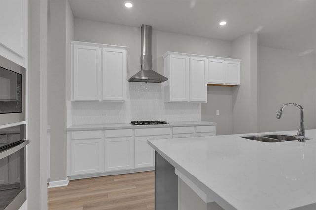 356 Summer Place Drive, Montgomery, TX 77356