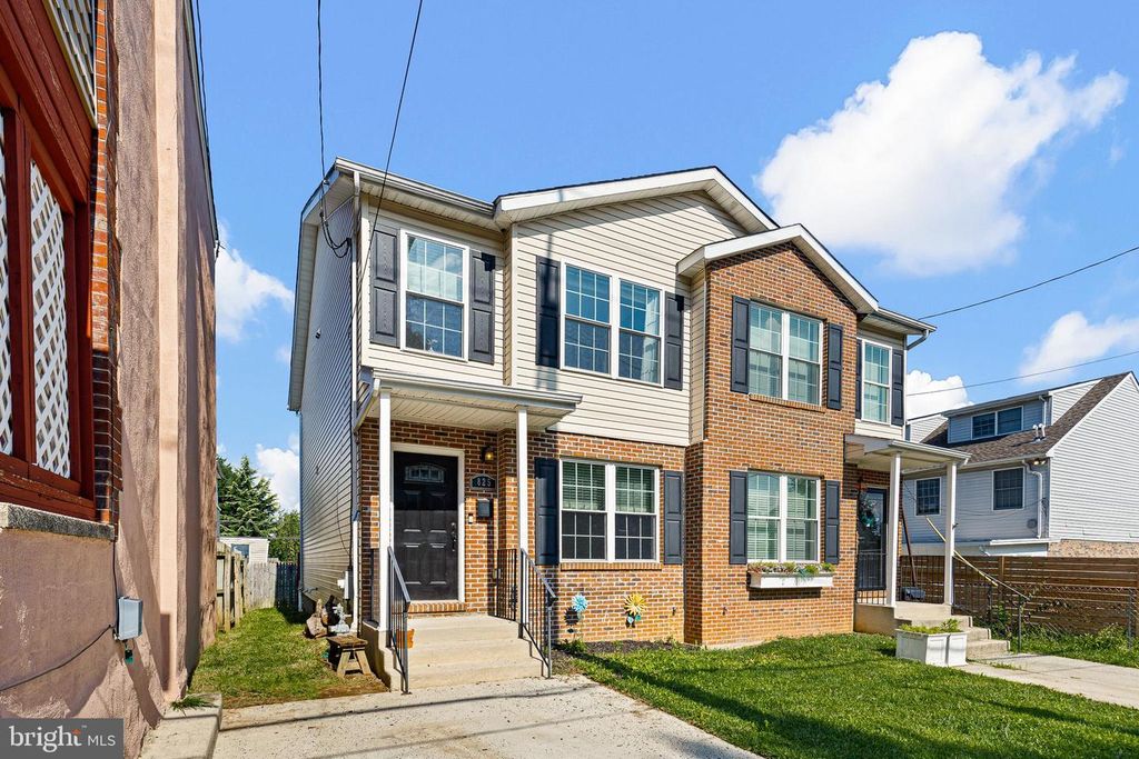 825 N LINCOLN ST, WILMINGTON, DE 19805 — exterior