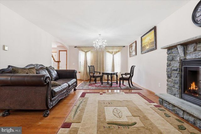 63 FOX HILL RD, Albrightsville, PA 18210