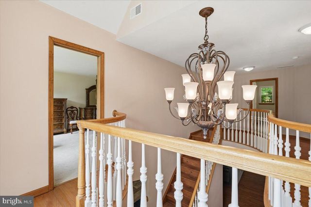 63 FOX HILL RD, Albrightsville, PA 18210