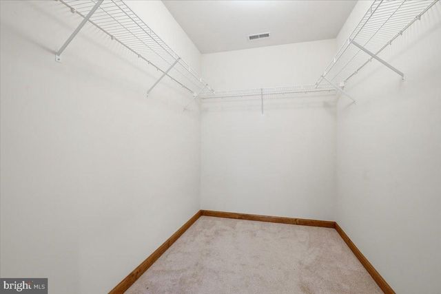 63 FOX HILL RD, Albrightsville, PA 18210