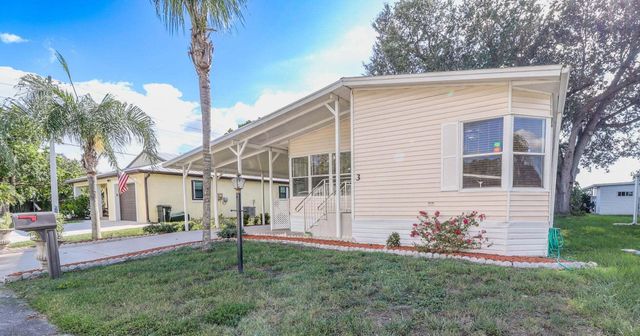 3 Espanola Lane, Port St. Lucie, Port St Lucie, FL 34952