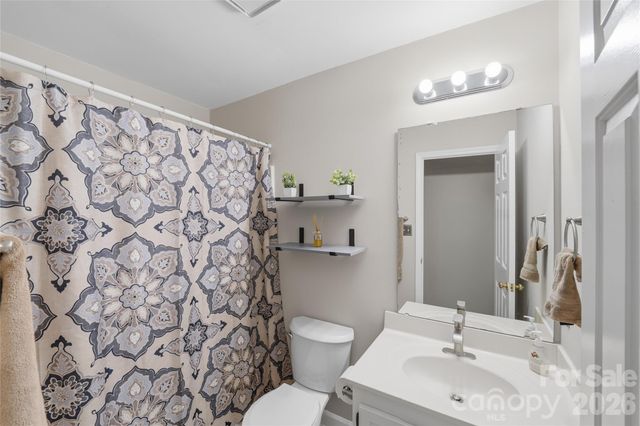 5038 Scaleybark Court, Indian Trail, NC 28079