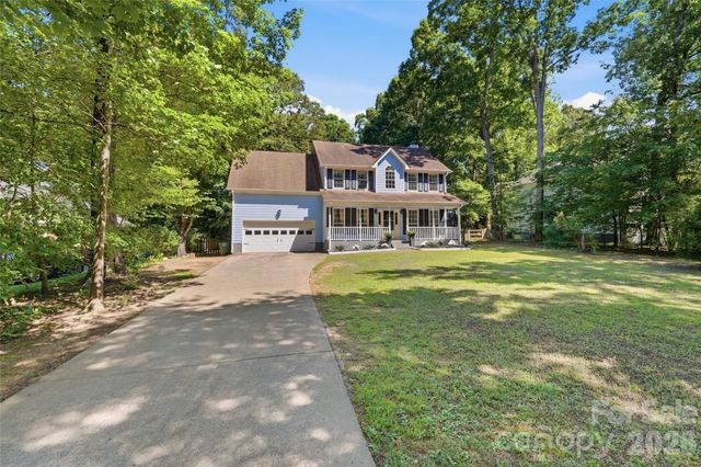 5038 Scaleybark Court, Indian Trail, NC 28079