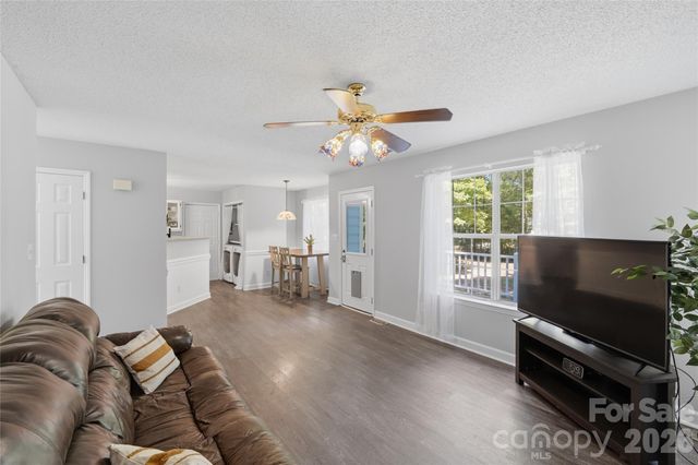 5038 Scaleybark Court, Indian Trail, NC 28079