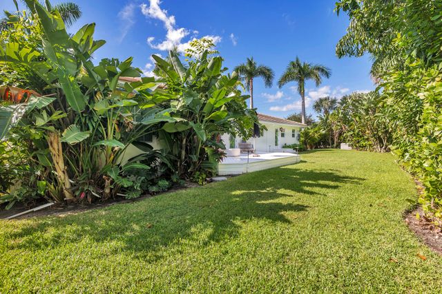 265 Rilyn Drive, West Palm Beach, FL 33405