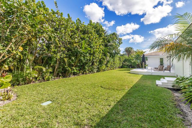 265 Rilyn Drive, West Palm Beach, FL 33405