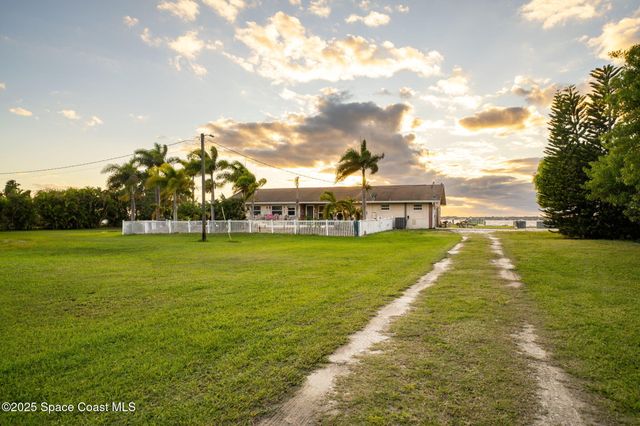 3400 Spartina Avenue, Merritt Island, FL 32953