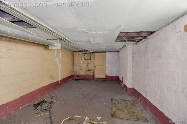 12283 Cheyenne Street, Detroit, MI 48227