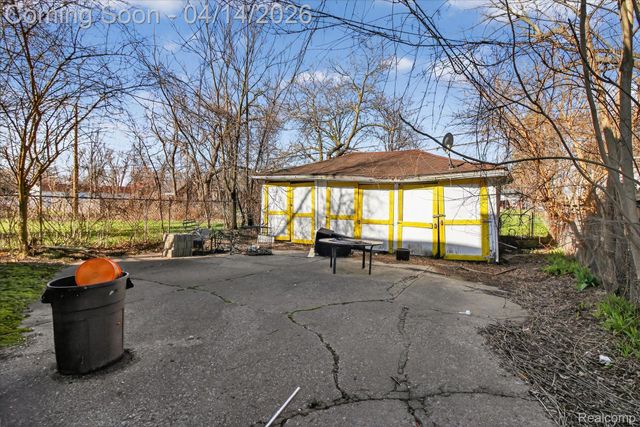 12283 Cheyenne Street, Detroit, MI 48227