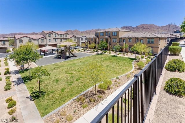 1193 Narrow Gorge Court, Henderson, NV 89002