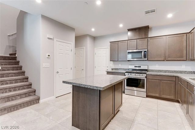 1193 Narrow Gorge Court, Henderson, NV 89002