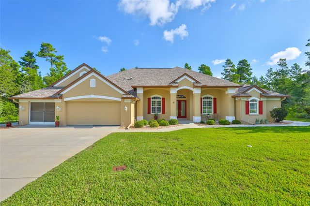 11 GRANDIFLORAS COURT, Homosassa, FL 34446