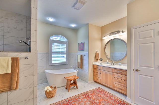 11 GRANDIFLORAS COURT, Homosassa, FL 34446