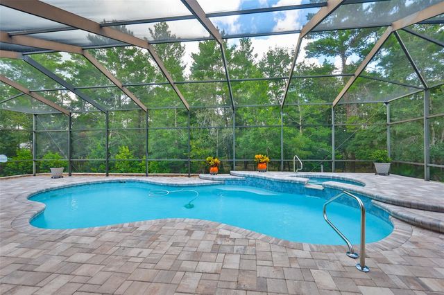 11 GRANDIFLORAS COURT, Homosassa, FL 34446