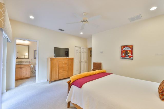 11 GRANDIFLORAS COURT, Homosassa, FL 34446