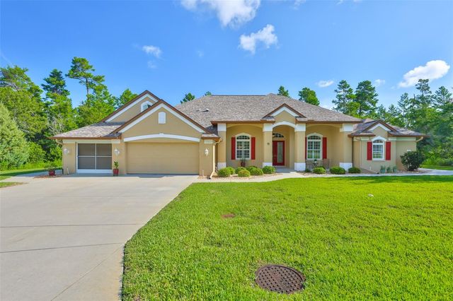 11 GRANDIFLORAS COURT, Homosassa, FL 34446