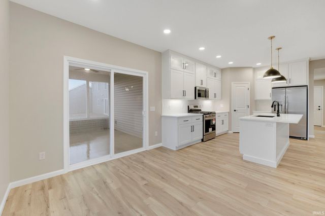 5215 Elk Run Place, Fort Wayne, IN 46818