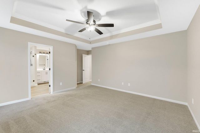 5215 Elk Run Place, Fort Wayne, IN 46818