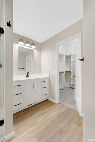 5215 Elk Run Place, Fort Wayne, IN 46818