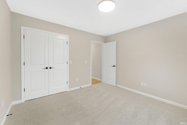 5215 Elk Run Place, Fort Wayne, IN 46818