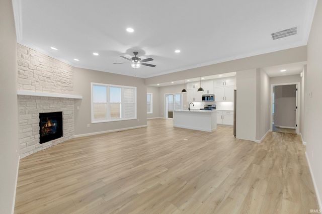 5215 Elk Run Place, Fort Wayne, IN 46818