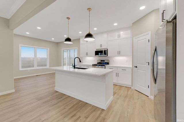 5215 Elk Run Place, Fort Wayne, IN 46818