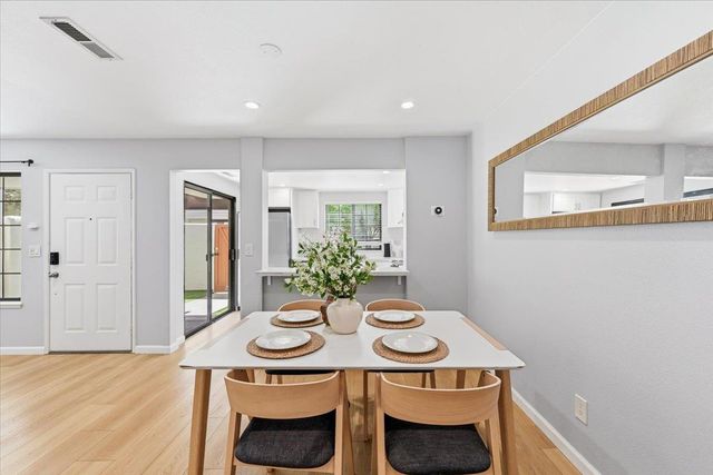 1017 Chula Vista Terrace, Sunnyvale, CA 94086