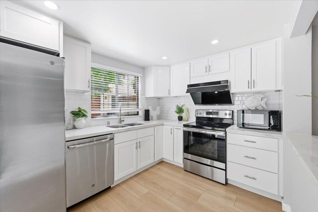 1017 Chula Vista Terrace, Sunnyvale, CA 94086