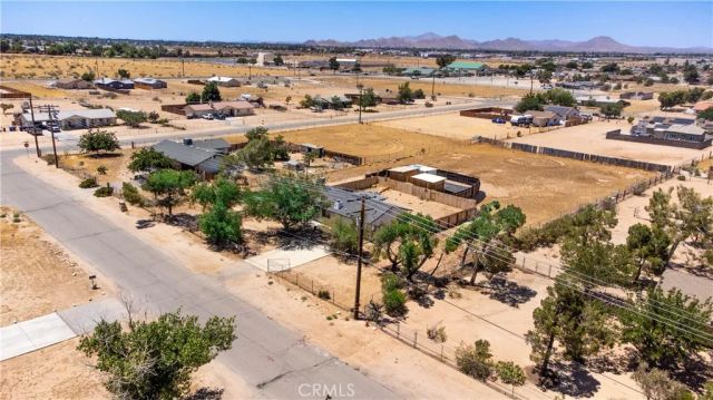 22634 Little Beaver, Apple Valley, CA 92308