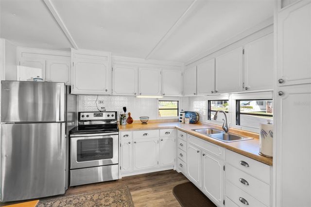 2900 8TH AVENUE W 23, Palmetto, FL 34221