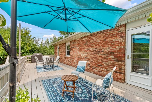 818 Dorsey Way, Louisville, KY 40223